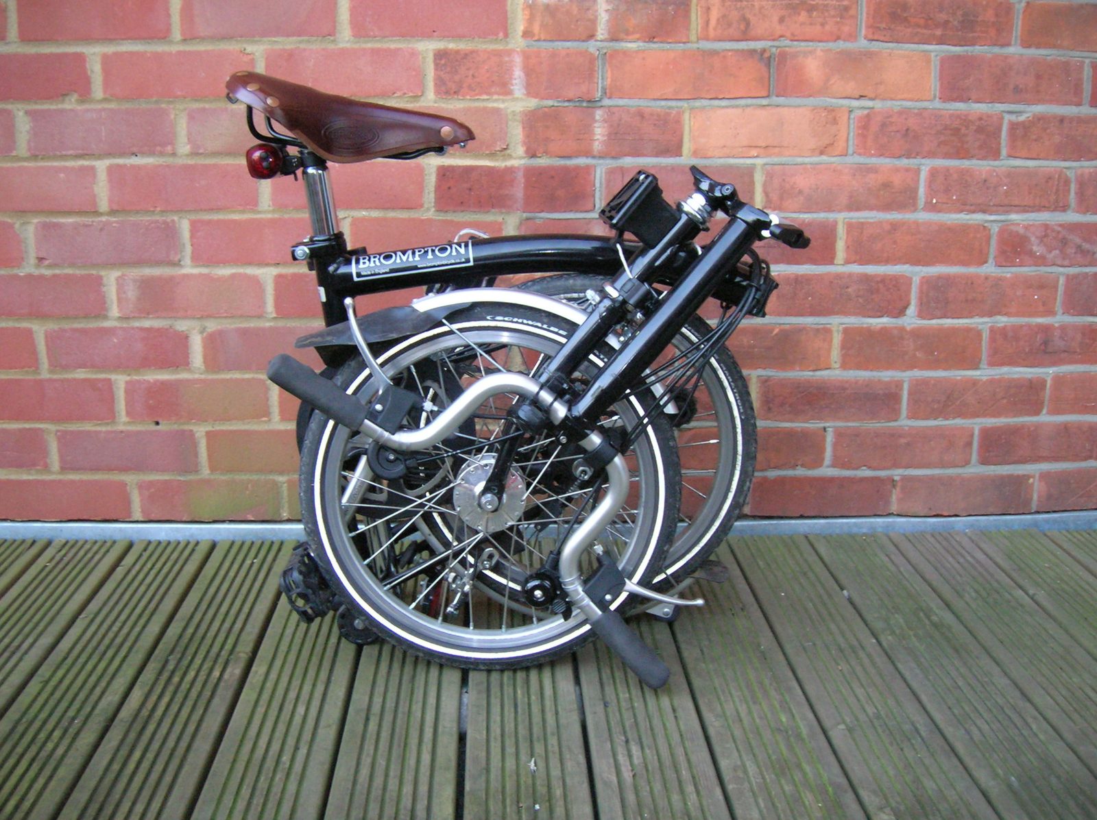 Brompton ou Dahon : quel vélo pliant choisir en ville