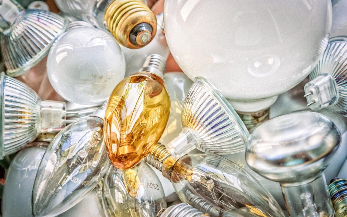 LED ou halogène : comment choisir pour la maison