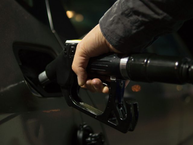 Comment gérer son budget face à la hausse des prix des carburants