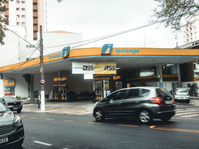 Carburants : la Slovaquie impose des marges limitées pour protéger ses citoyens