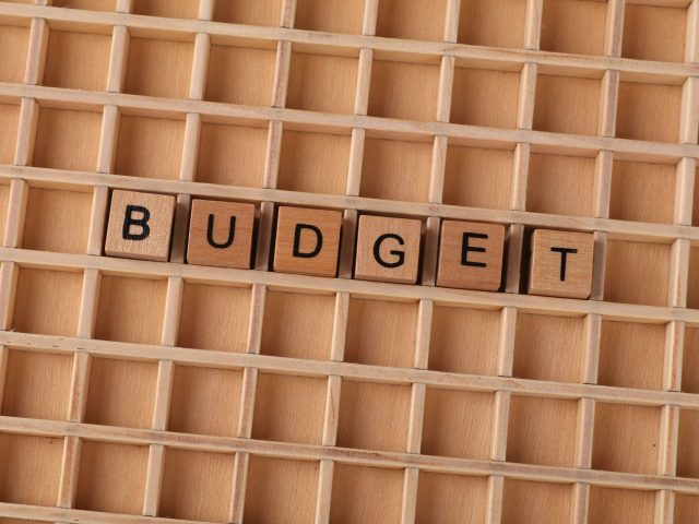 Gel des APL : Comment cette décision va peser sur votre budget en 2027 ?